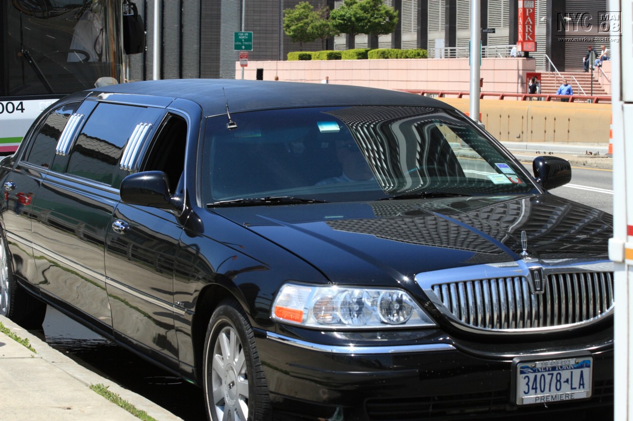 080513_nyc_tag2_mk111