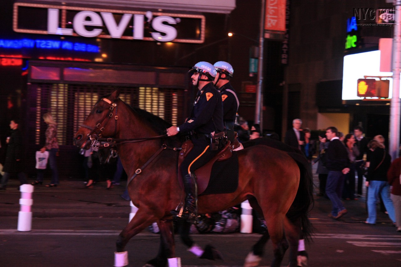 080513_nyc_tag2_mk742