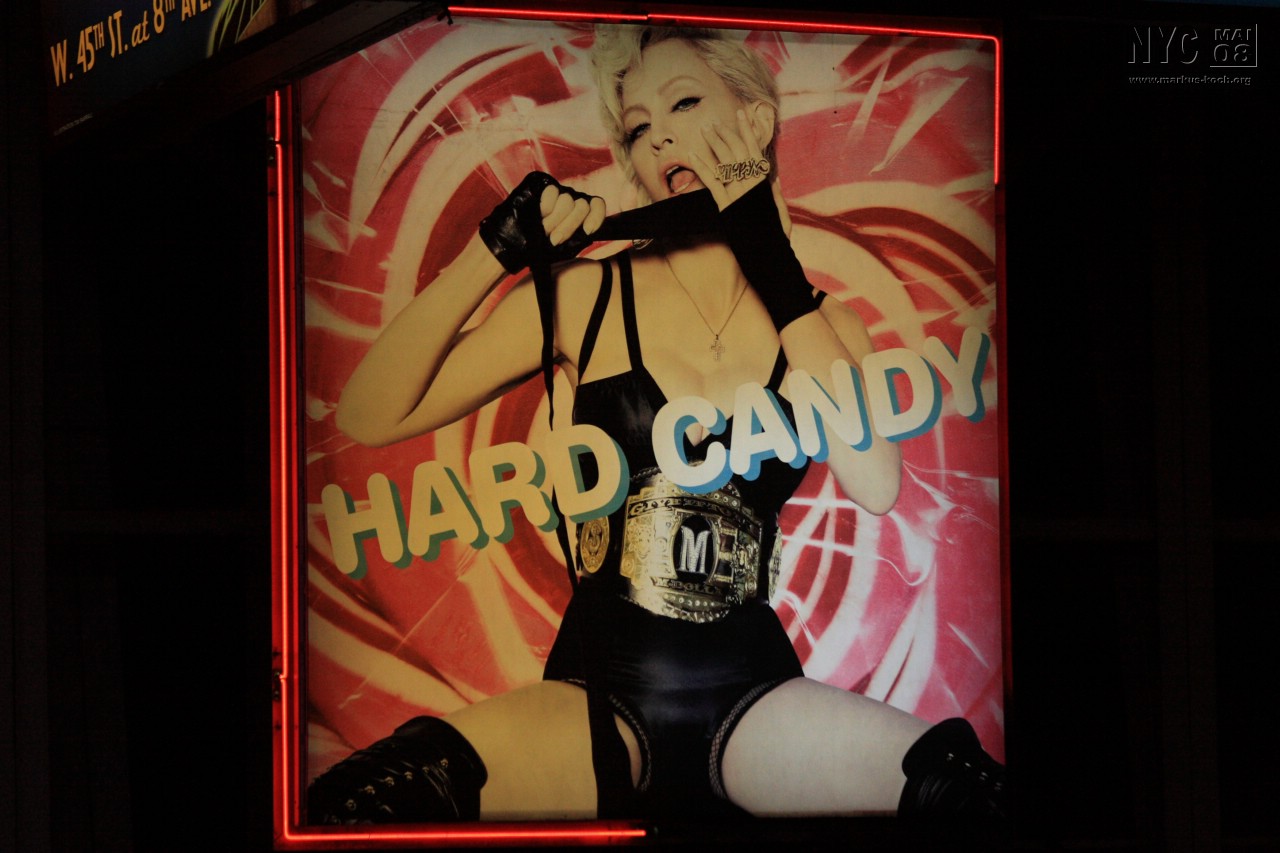 080513_nyc_tag2_mk787