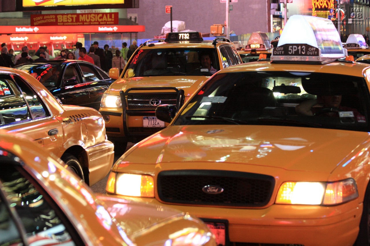 080513_nyc_tag2_mk792