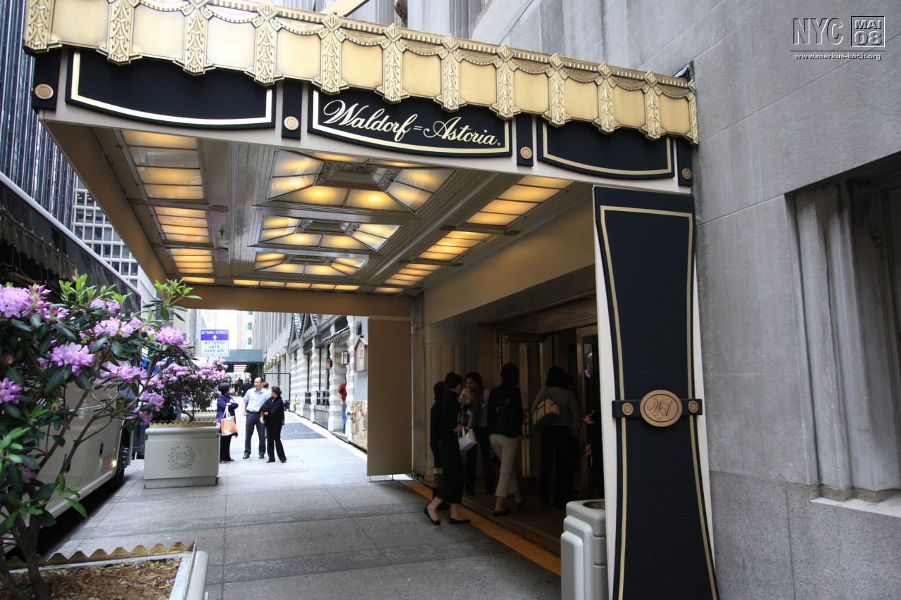 080514_nyc_tag3_mk228