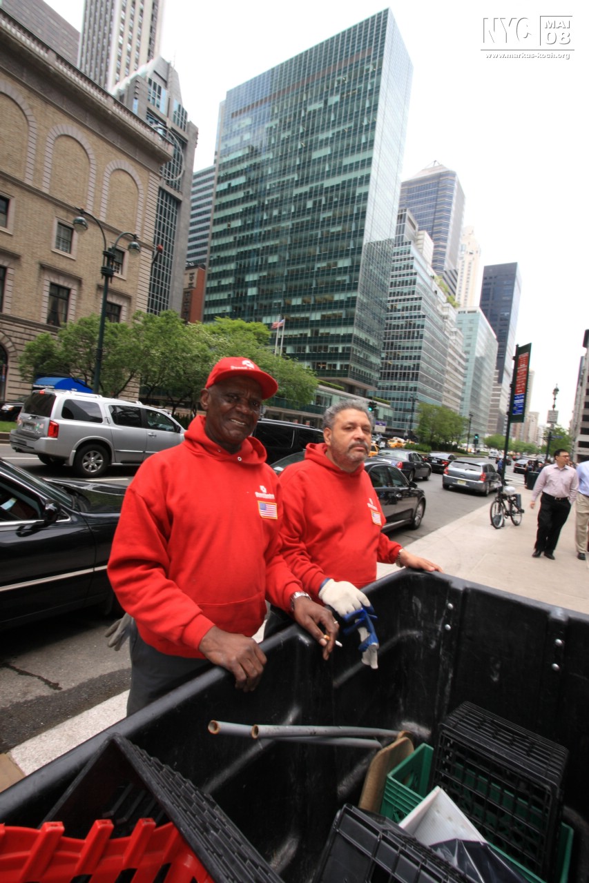 080515_nyc_tag4_mk069